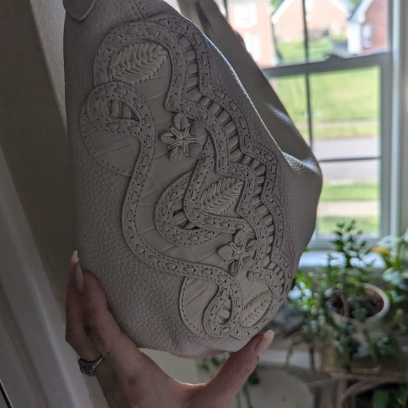 💐 Brighton masterpiece collection cream colored leather shoulder bag - Picture 4 of 12